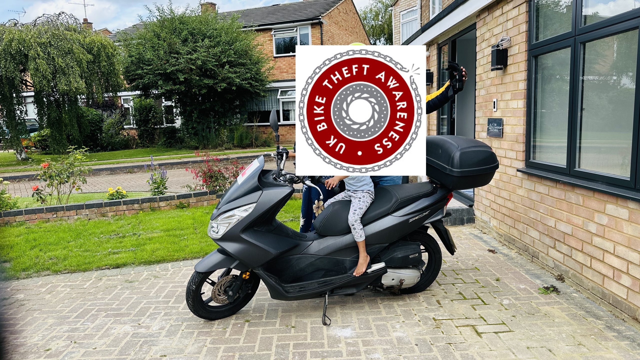 STOLEN – CHELMSFORD – HONDA PCX125- LT66 HVU – 14/04/24 – 16/04/24 – CRIME REF: 42/60021/24