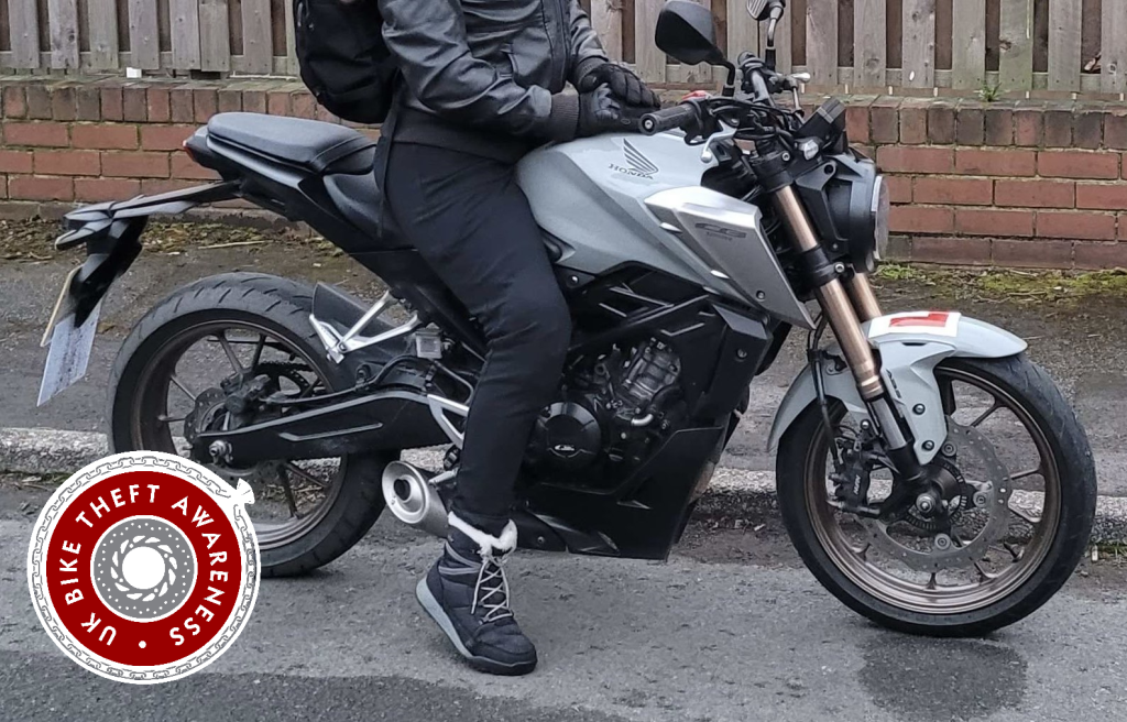 stolen:honda cbr125, silver,s tolen from conisbrough, doncaster 27/05/25