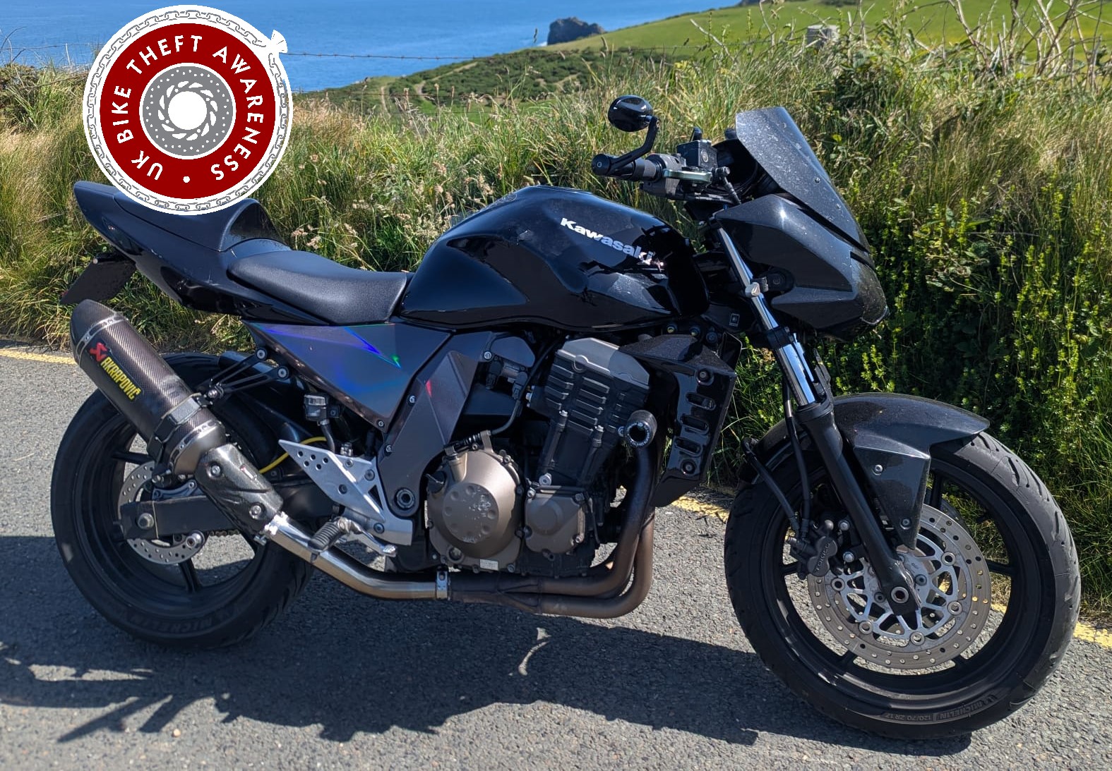 STOLEN – READING – KAWASAKI Z750 – BLACK – REG: WX54 NGG – VIN:JKAZR750JJA016655 – ENG:ZR750J6016698 – CRIME REF:CR43260544313